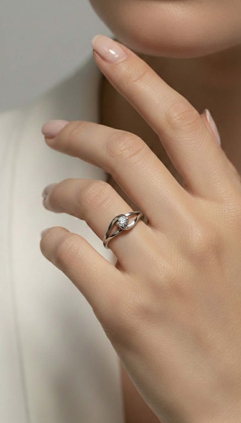 Anillo de Pedida Oro Blanco con Diamante 0,10 Quilates Modelo Olivia - Imagen 2